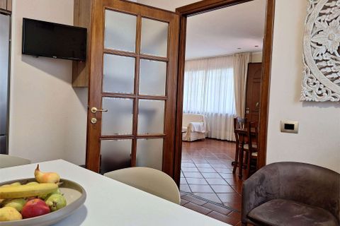 Villa a Montecatini Terme, Pistoia, Montecatini Terme - € 615.000 | Ref: V1376-1137951 - foto 6