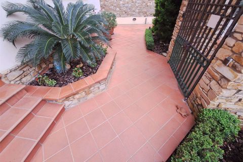 Villa a Montecatini Terme, Pistoia, Montecatini Terme - € 615.000 | Ref: V1376-1137951 - foto 22