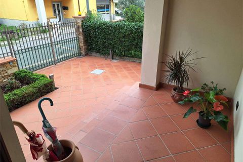 Villa a Montecatini Terme, Pistoia, Montecatini Terme - € 615.000 | Ref: V1376-1137951 - foto 23