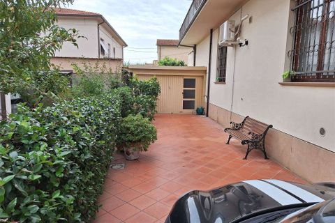 Villa a Montecatini Terme, Pistoia, Montecatini Terme - € 615.000 | Ref: V1376-1137951 - foto 24