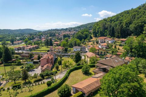 Villa i Cuveglio, Varese, Cuveglio - € 490.000 | Ref: W-02THRF-1140059 - foto 2