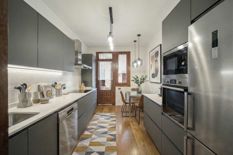 Villa i Cuveglio, Varese, Cuveglio - € 490.000 | Ref: W-02THRF-1140059 - foto 8