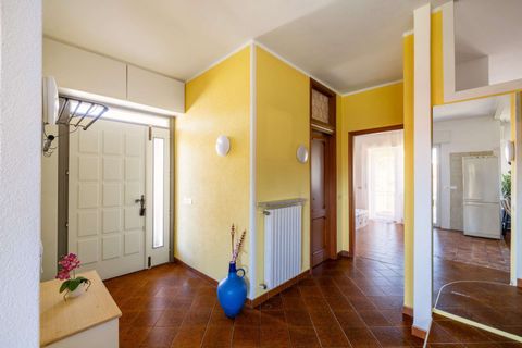Villa i Luino, Varese, Luino - € 330.000 | Ref: W-04891V-1140075 - foto 7