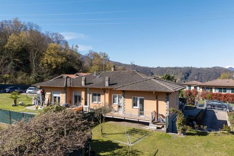 Villa i Luino, Varese, Luino - € 330.000 | Ref: W-04891V-1140075 - foto 20