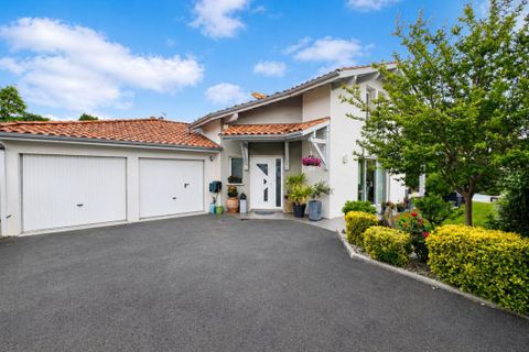 Villa i Anglet, Pyrenees-Atlantiques, Anglet - € 892.500 | Ref: 3011443983 - foto 11
