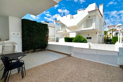 Rækkehus i Ciudad Quesada, Alicante, Ciudad Quesada - € 299.950 | Ref: 023 - foto 30