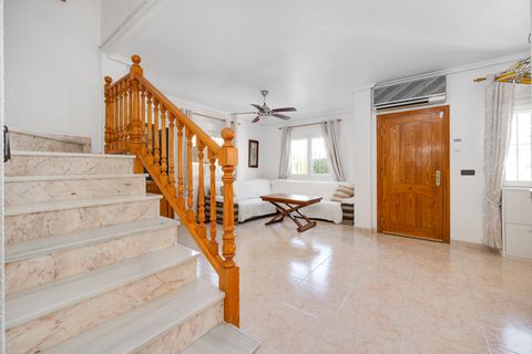 Villa i Playa Flamenca, Alicante, Playa Flamenca - € 395.000 | Ref: R11954 - foto 2