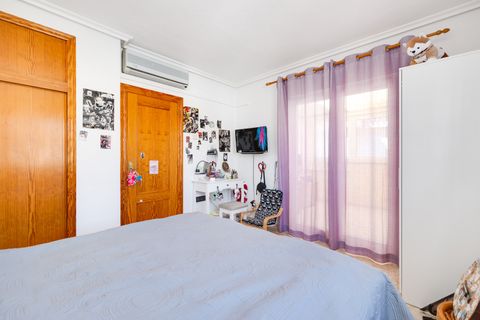 Villa i Playa Flamenca, Alicante, Playa Flamenca - € 395.000 | Ref: R11954 - foto 17