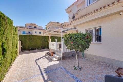 Villa i Playa Flamenca, Alicante, Playa Flamenca - € 395.000 | Ref: R11954 - foto 28
