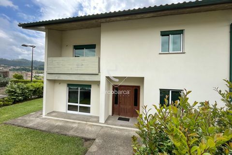 Rækkehus i Arcos de Valdevez, Viana do Castelo, Arcos de Valdevez - € 404.000 | Ref: AV6310 - foto 1