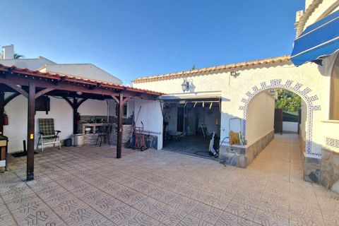 Villa a Torrevieja, Alicante, Torrevieja - € 2.500/mes | Ref: ER-03938A/866 - foto 21