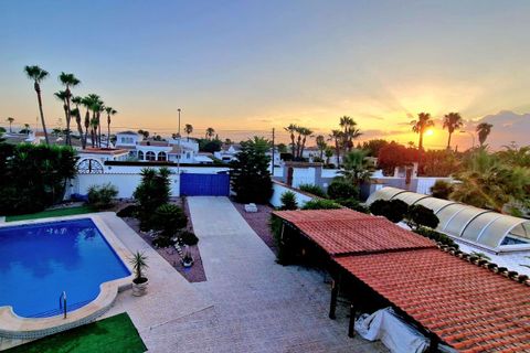 Villa a Torrevieja, Alicante, Torrevieja - € 2.500/mes | Ref: ER-03938A/866 - foto 26