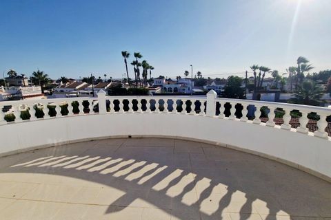 Villa a Torrevieja, Alicante, Torrevieja - € 2.500/mes | Ref: ER-03938A/866 - foto 43
