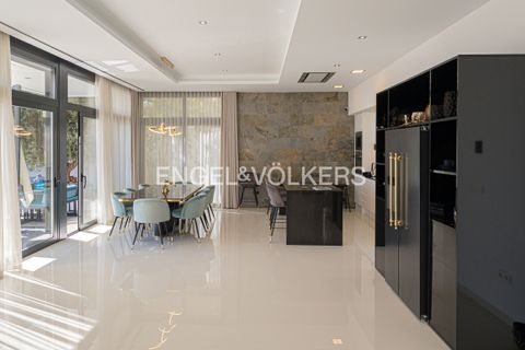 Villa i Finestrat, Alicante, Finestrat - € 1.875.000 | Ref: W-02YTN7 - foto 4