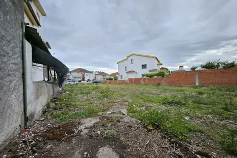 Helårsgrund i Castelo Branco, Castelo Branco, Castelo Branco - € 77.500 | Ref: C0434-01291 - foto 2