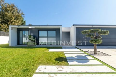 Villa i Trofa, Porto, Trofa - € 2.000.000 | Ref: HAB_388_010 - foto 2