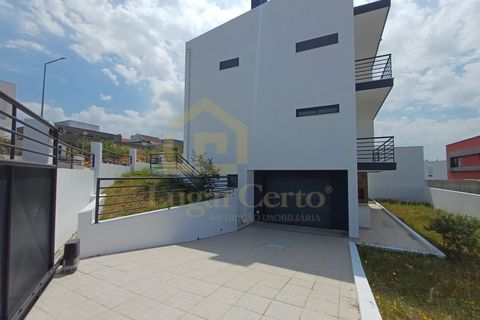 Villa i Laranjeiro, Setubal, Laranjeiro - € 695.000 | Ref: 1992 - foto 3