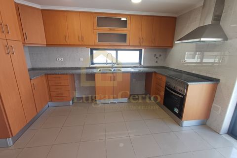 Villa i Laranjeiro, Setubal, Laranjeiro - € 695.000 | Ref: 1992 - foto 19