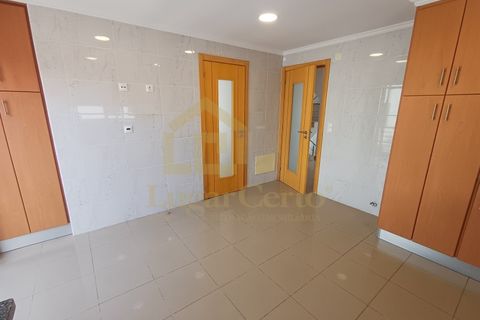 Villa i Laranjeiro, Setubal, Laranjeiro - € 695.000 | Ref: 1992 - foto 20