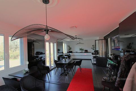 Villa a Besancon, Doubs, Besancon - € 448.000 | Ref: 1042FC-SUI - foto 2