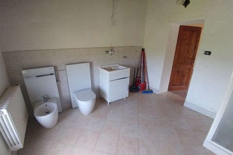 Villa i Zocca, Modena, Zocca - € 240.000 | Ref: 3180 - foto 23