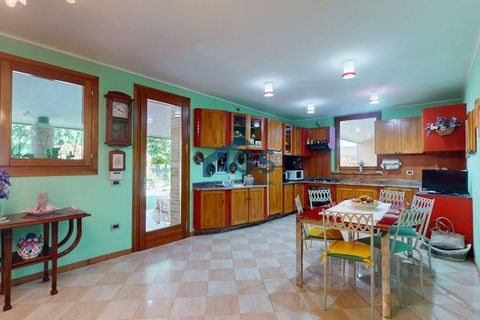 Villa i Leno, Brescia, Leno - € 795.000 | Ref: 837 - foto 10