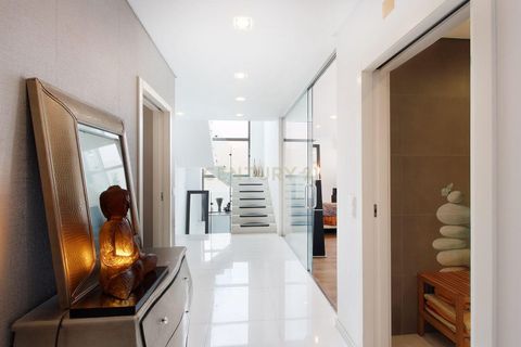 Villa a Odivelas, Lisbon, Odivelas - € 850.000 | Ref: 1747-02164 - foto 6