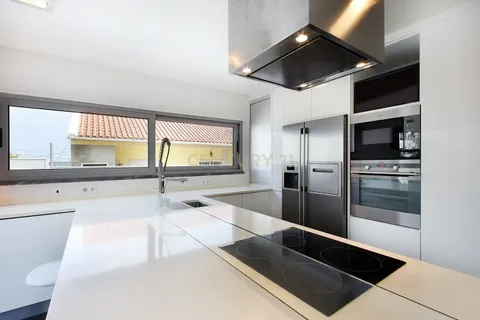 Villa a Odivelas, Lisbon, Odivelas - € 850.000 | Ref: 1747-02164 - foto 15