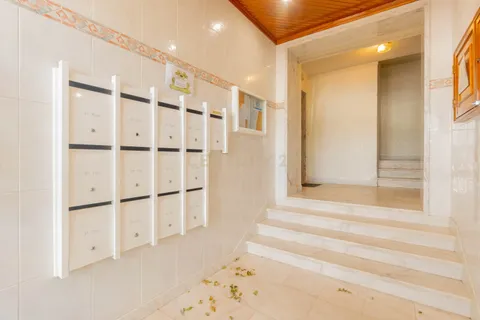 Lejlighed i Queluz, Lisbon, Queluz - € 295.000 | Ref: 1649-01827 - foto 2