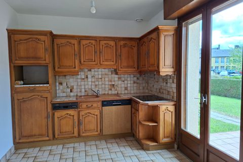Villa en Ernee, Mayenne, Ernee - € 201.400 | Ref: 53077-007-36H - photo 4