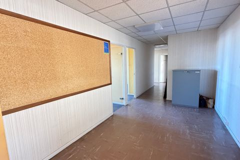 Erhvervsejendom i Limoges, Haute-Vienne, Limoges - € 151.900 | Ref: 000139 - foto 10