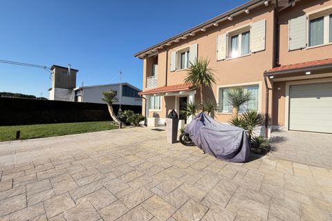 Villa a Cesena, Forli-Cesena, Cesena - € 445.000 | Ref: 665 - foto 4