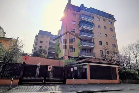 Parkeringsplads i Milan, Milan, Milan - € 38.000 | Ref: 1823 - foto 1