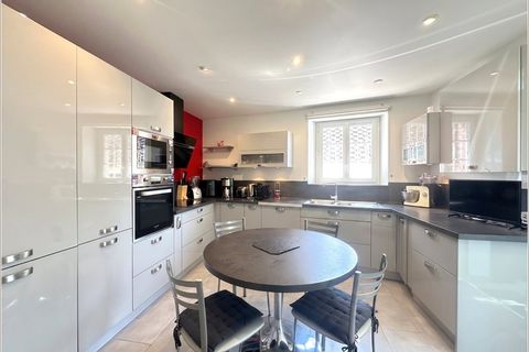 Villa a Landelles, Eure-et-Loir, Landelles - € 264.500 | Ref: 340934740229 - foto 4