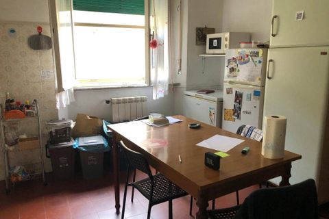 Apartament a Pisa, Pisa, Pisa - € 320/mes | Ref: 2020078 - foto 5