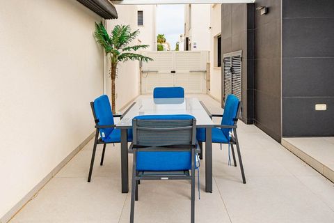 Villa a Punta Prima, Alicante, Punta Prima - € 650.000 | Ref: R-64738 - foto 23