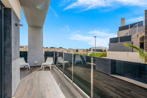 Villa i Cabo Roig, Alicante, Cabo Roig - € 599.000 | Ref: R-71077 - foto 24