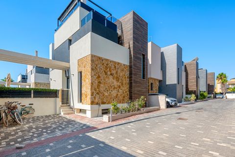 Villa i Cabo Roig, Alicante, Cabo Roig - € 599.000 | Ref: R-71077 - foto 42