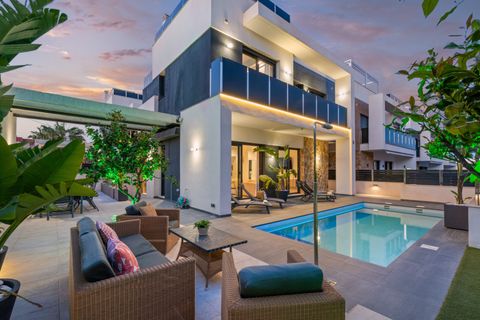 Villa i Cabo Roig, Alicante, Cabo Roig - € 719.000 | Ref: R-58423 - foto 1
