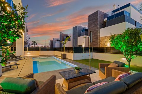 Villa i Cabo Roig, Alicante, Cabo Roig - € 719.000 | Ref: R-58423 - foto 2