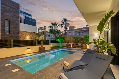 Villa i Cabo Roig, Alicante, Cabo Roig - € 719.000 | Ref: R-58423 - foto 3