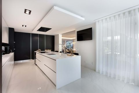 Villa i Almada, Setubal, Almada - € 6.800.000 | Ref: TAPT01-1797_CH_CKH - foto 14