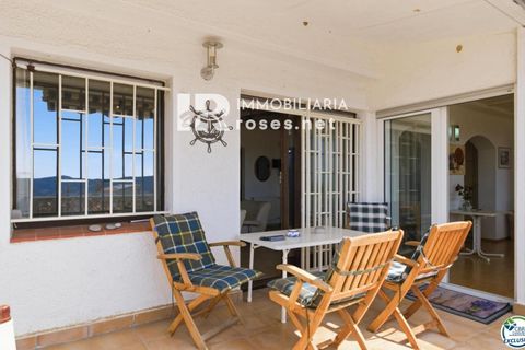 Villa a Roses, Gerona, Roses - € 359.000 | Ref: 3804 - foto 8