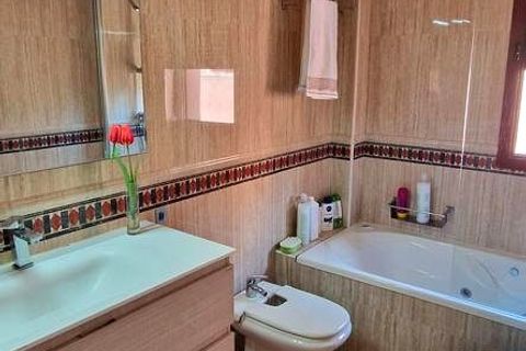 Byhus i Motril, Granada, Motril - € 599.500 | Ref: XL4698 - foto 15