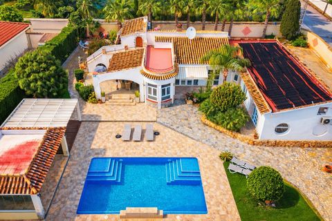 Villa i Cabo Roig, Alicante, Cabo Roig - € 799 000 | Ref: MLSC1094349 - foto 3