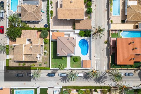 Villa a Cabo Roig, Alicante, Cabo Roig - € 1.400.000 | Ref: MLSC3988701 - foto 4