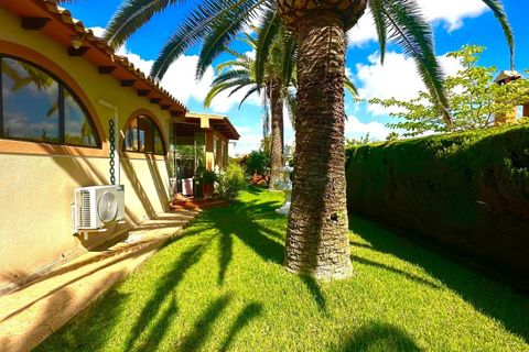 Villa Cabo Roigssa, Alicante, Cabo Roig - € 850 000 | Viite: MLSC5763426 - valokuva 7