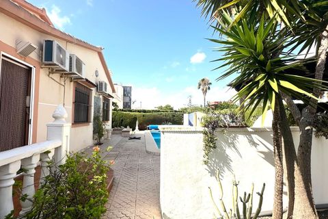 Villa Cabo Roigssa, Alicante, Cabo Roig - € 850 000 | Viite: MLSC5763426 - valokuva 25