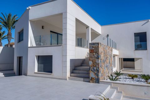 Villa i Torrevieja, Alicante, Torrevieja - € 1.490.000 | Ref: MLSC7592154 - foto 6