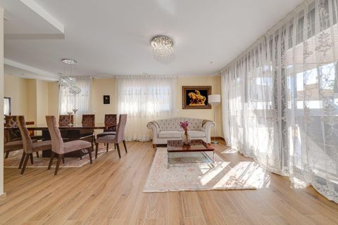 Villa i Torrevieja, Alicante, Torrevieja - € 1.275.000 | Ref: MLSC9796614 - foto 8